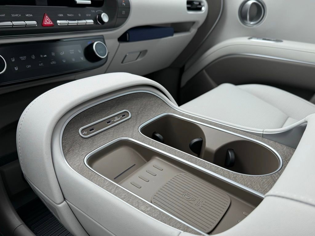 Used 2026 Hyundai Palisade Limited image 18