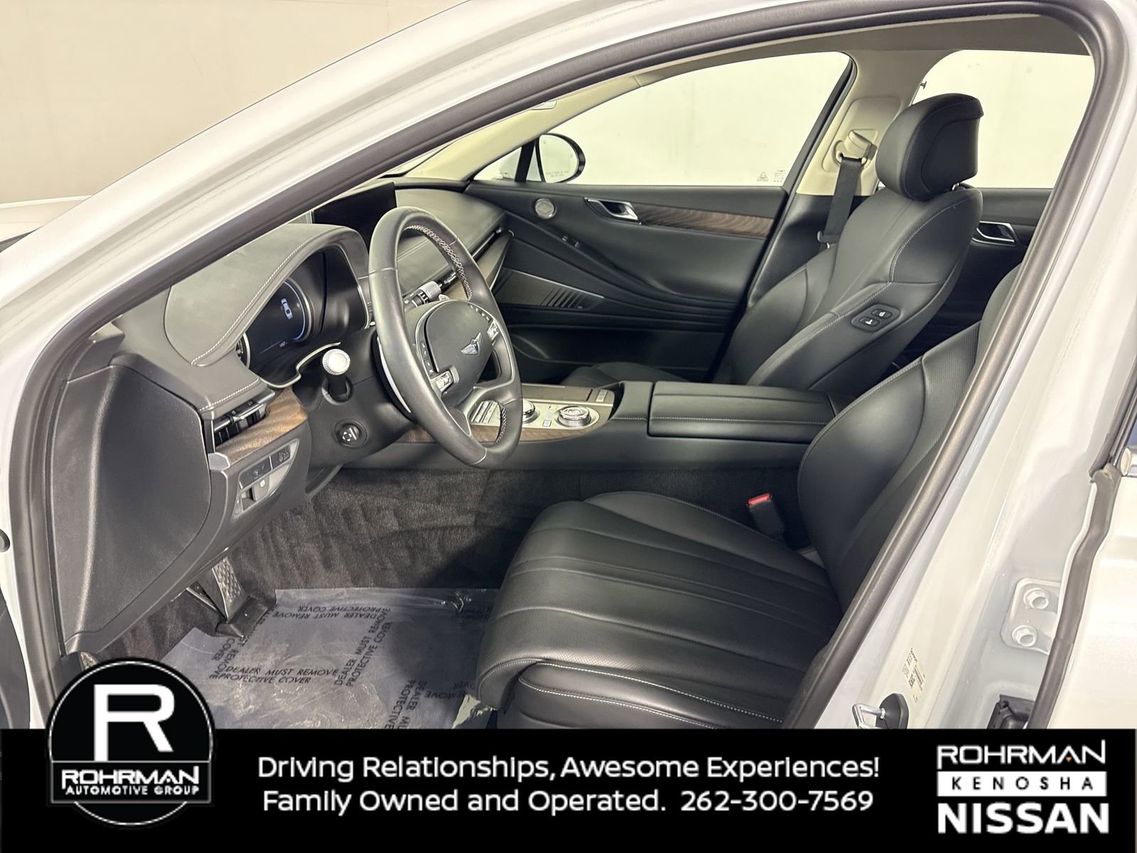 Used 2024 Genesis G80 image 3