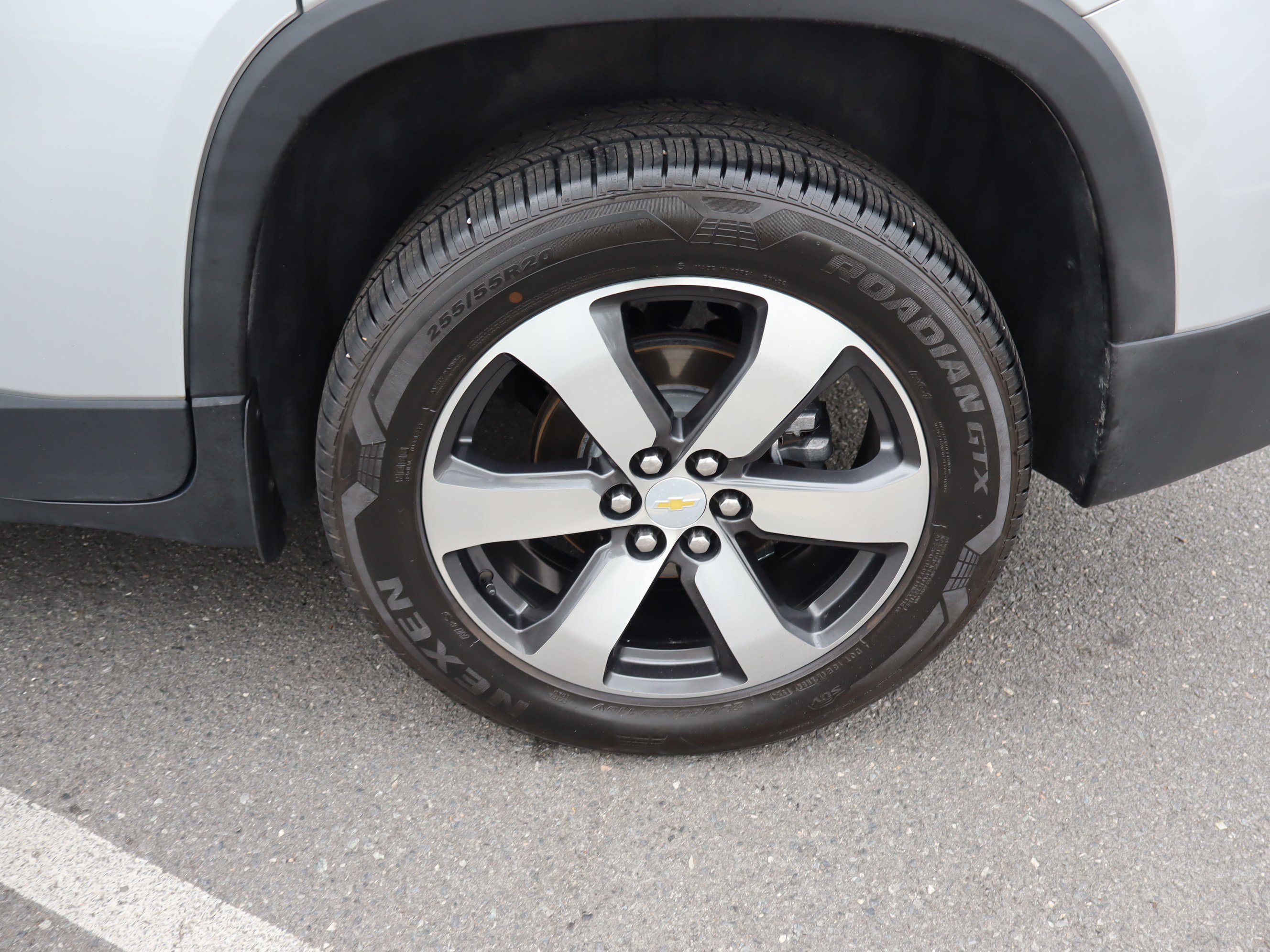 Used 2019 Chevrolet Traverse LT w/ LT Premium Package FWD image 42