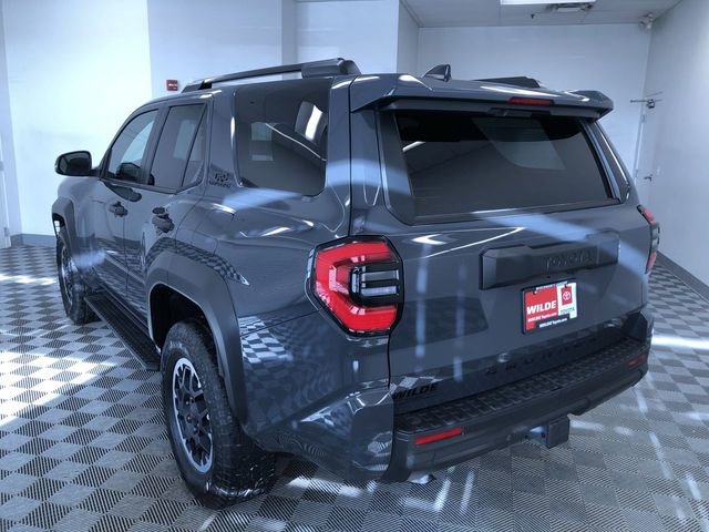 Certified 2025 Toyota 4Runner TRD Off-Road image 12
