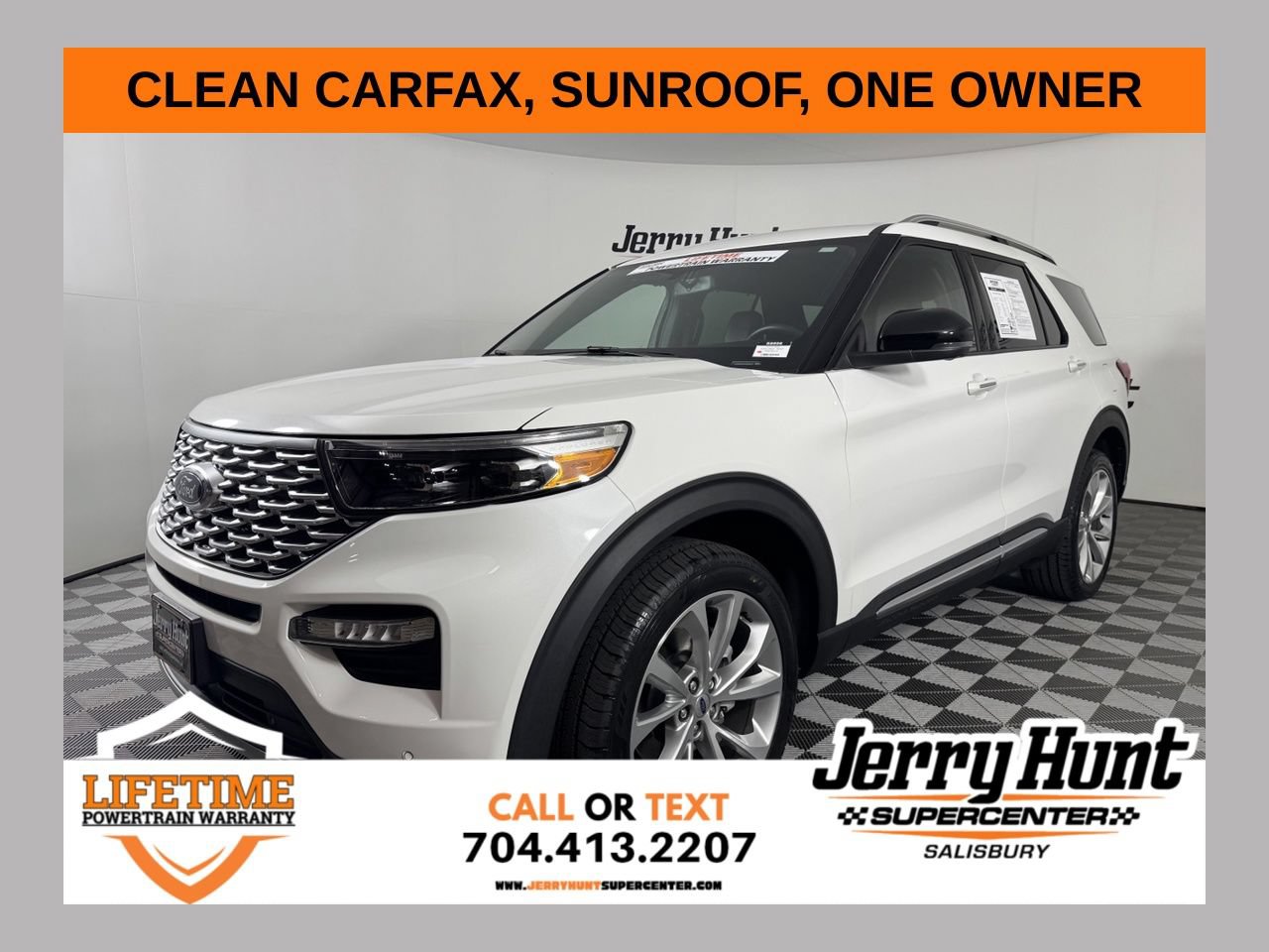 Used 2023 Ford Explorer Platinum w/ Class IV Trailer Tow Package AWD/4WD image 1