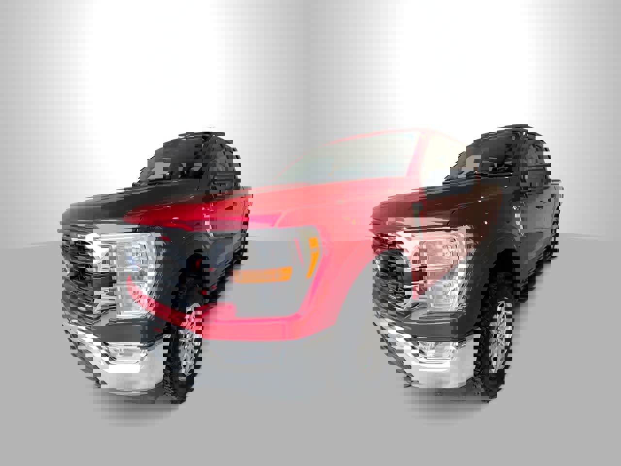 Used 2022 Ford F150 XLT w/ Trailer Tow Package image 1