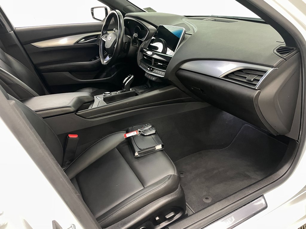 Used 2023 Cadillac CT5 Luxury w/ Sun And Sound Package image 38