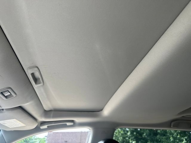 Used 2018 Nissan Pathfinder SL w/ SL Premium Package AWD/4WD image 16