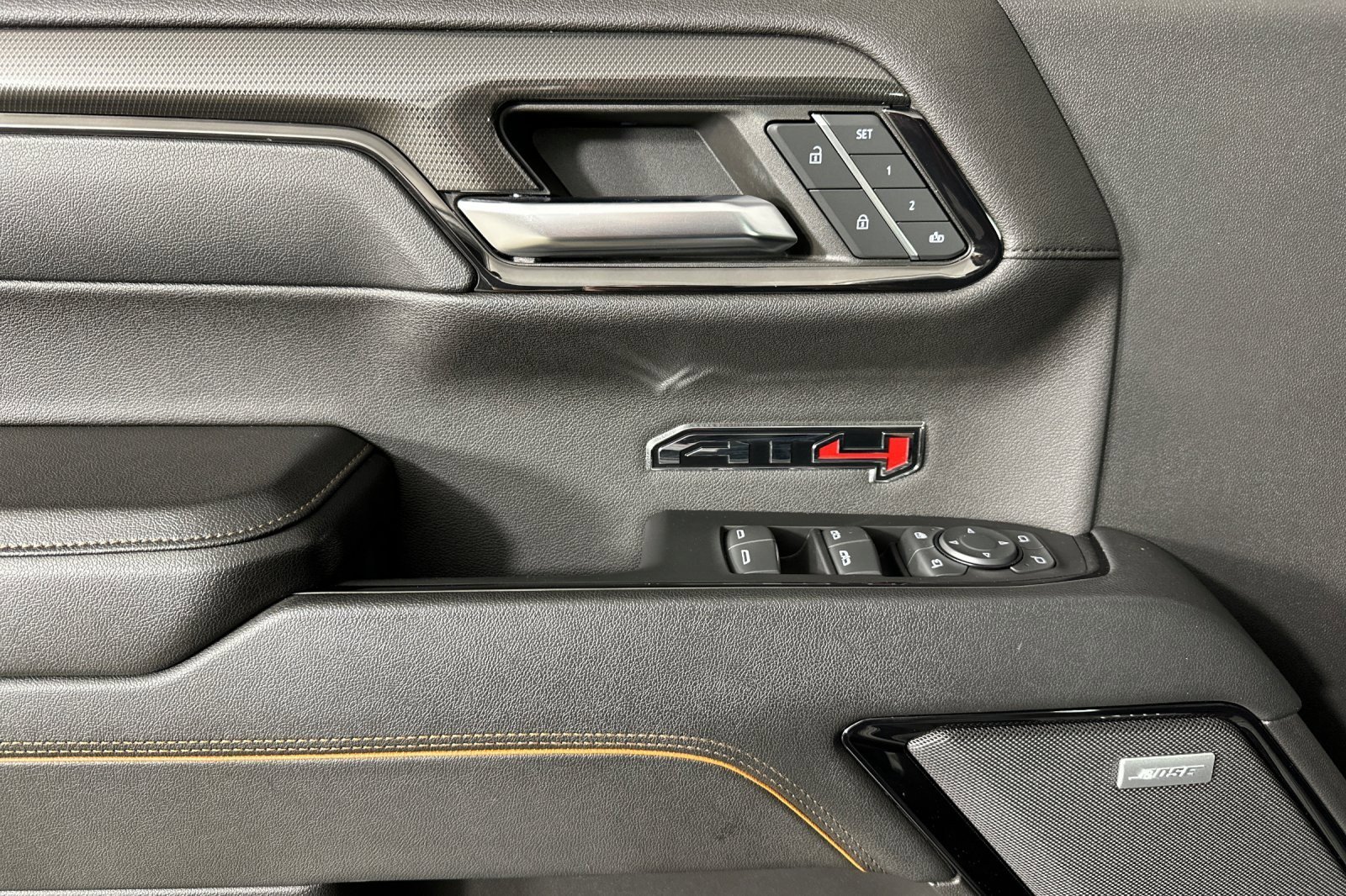 Used 2023 GMC Sierra 1500 AT4 w/ AT4 Premium Package image 10