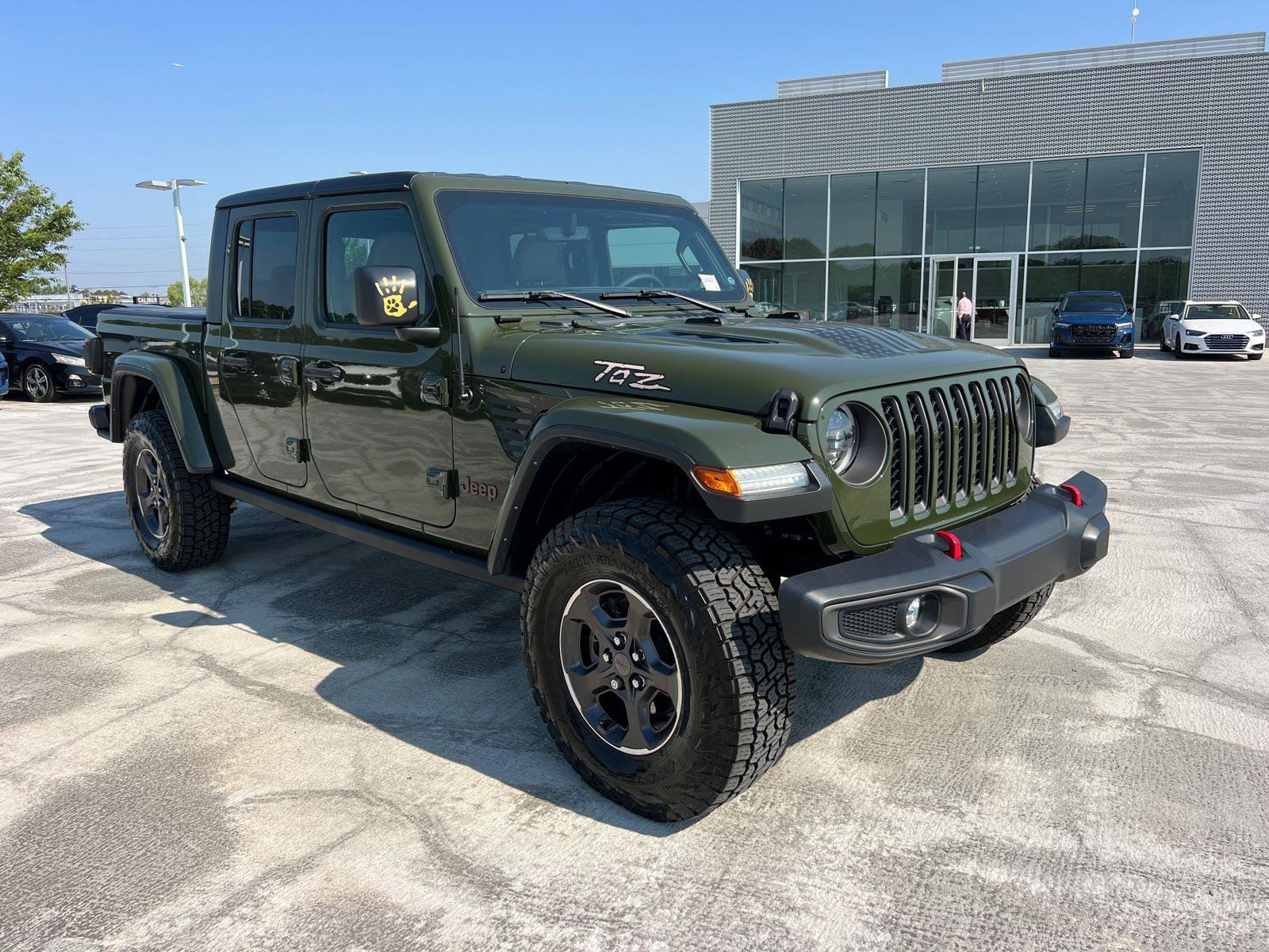 Used 2023 Jeep Gladiator Rubicon w/ LED Lighting Group AWD/4WD image 3