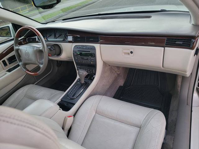 Used 2002 Cadillac Eldorado ESC w/ Preffered Equipment Group image 16