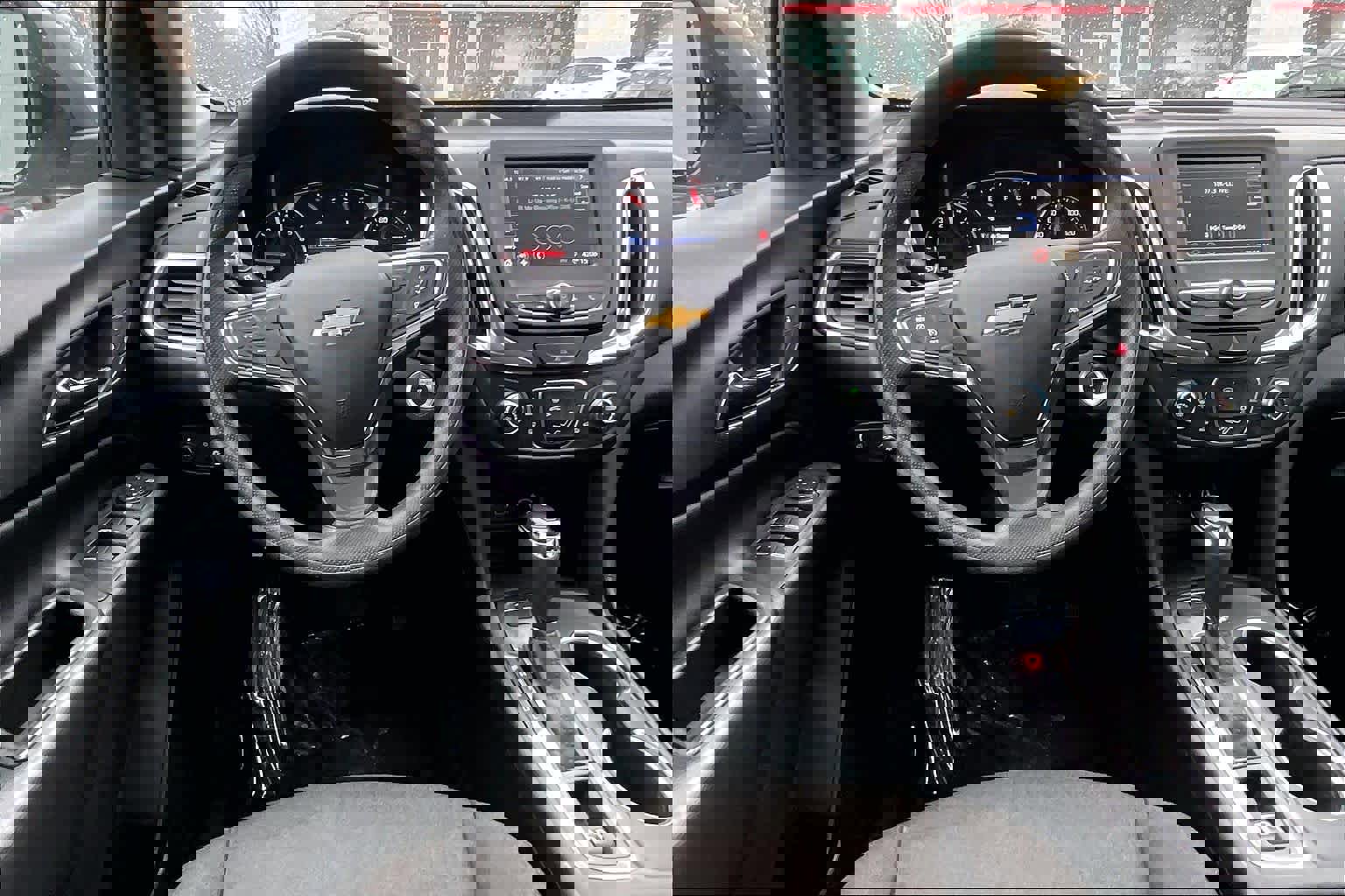 Used 2019 Chevrolet Equinox LT image 6