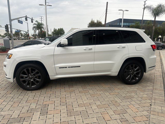 Used 2018 Jeep Grand Cherokee High Altitude image 2