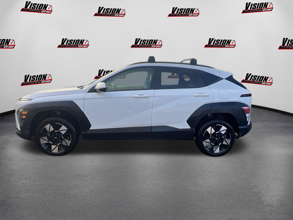 Certified 2025 Hyundai Kona SEL AWD/4WD image 3