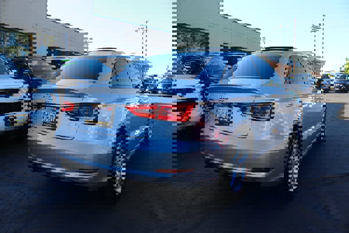 Used 2016 Audi A3 1.8T Premium image 7