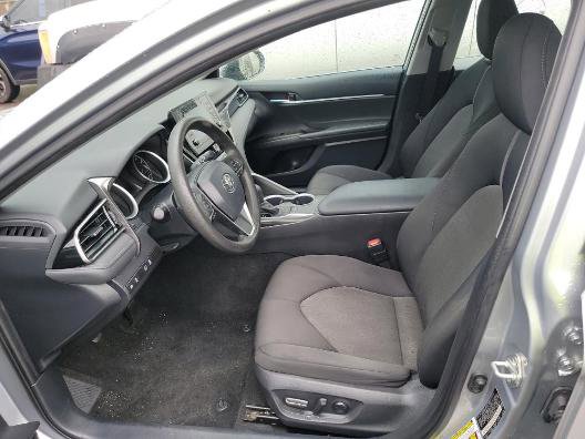 Used 2022 Toyota Camry LE image 6