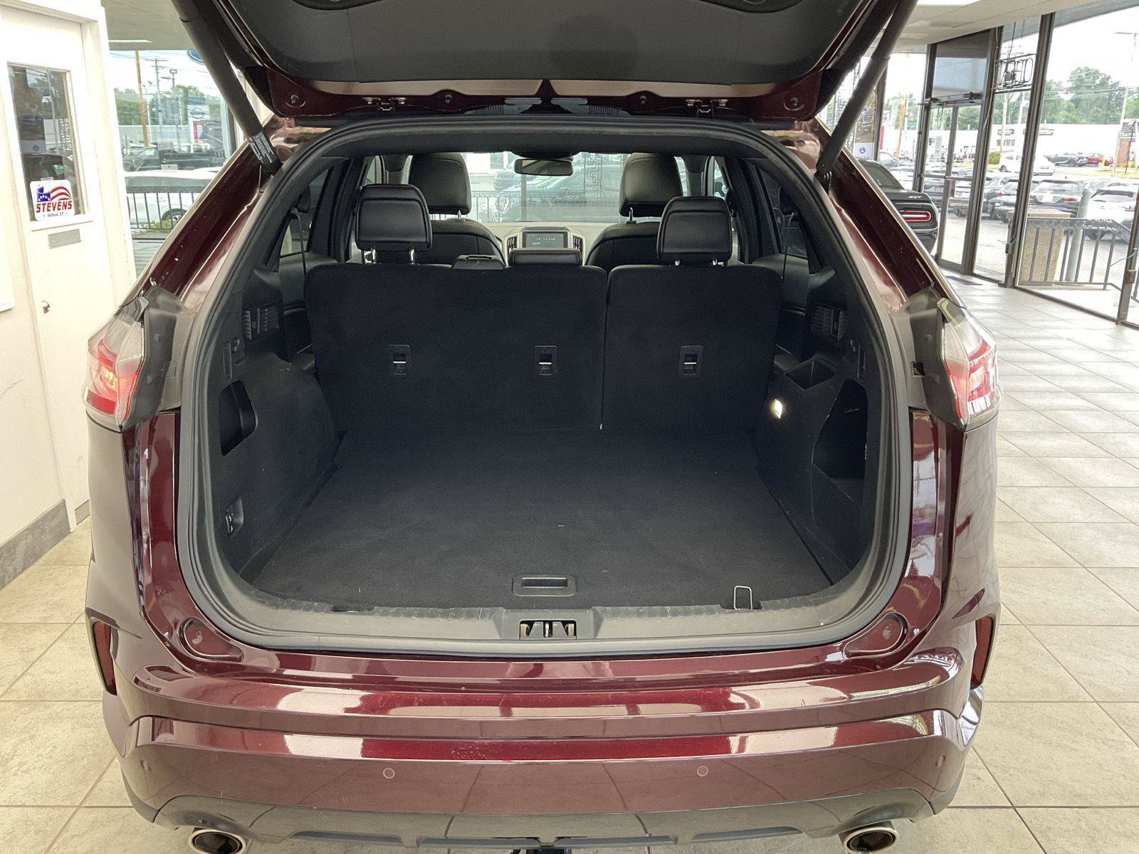 Used 2021 Ford Edge ST-Line AWD/4WD image 21