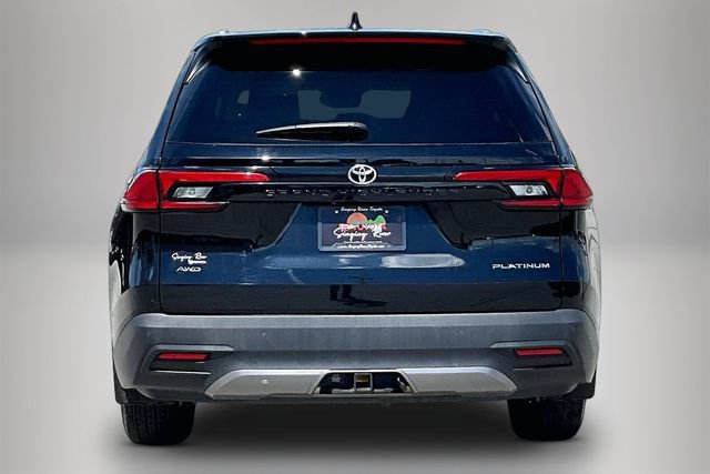 Used 2024 Toyota Grand Highlander AWD image 6