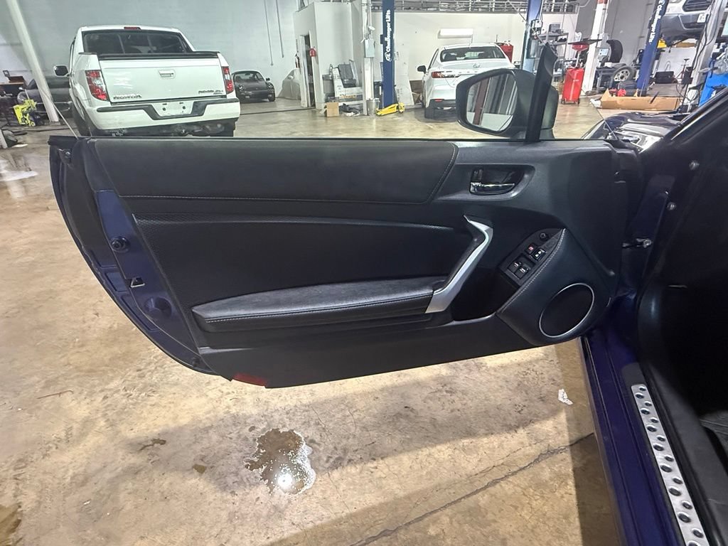 Used 2019 Toyota 86 RWD image 32