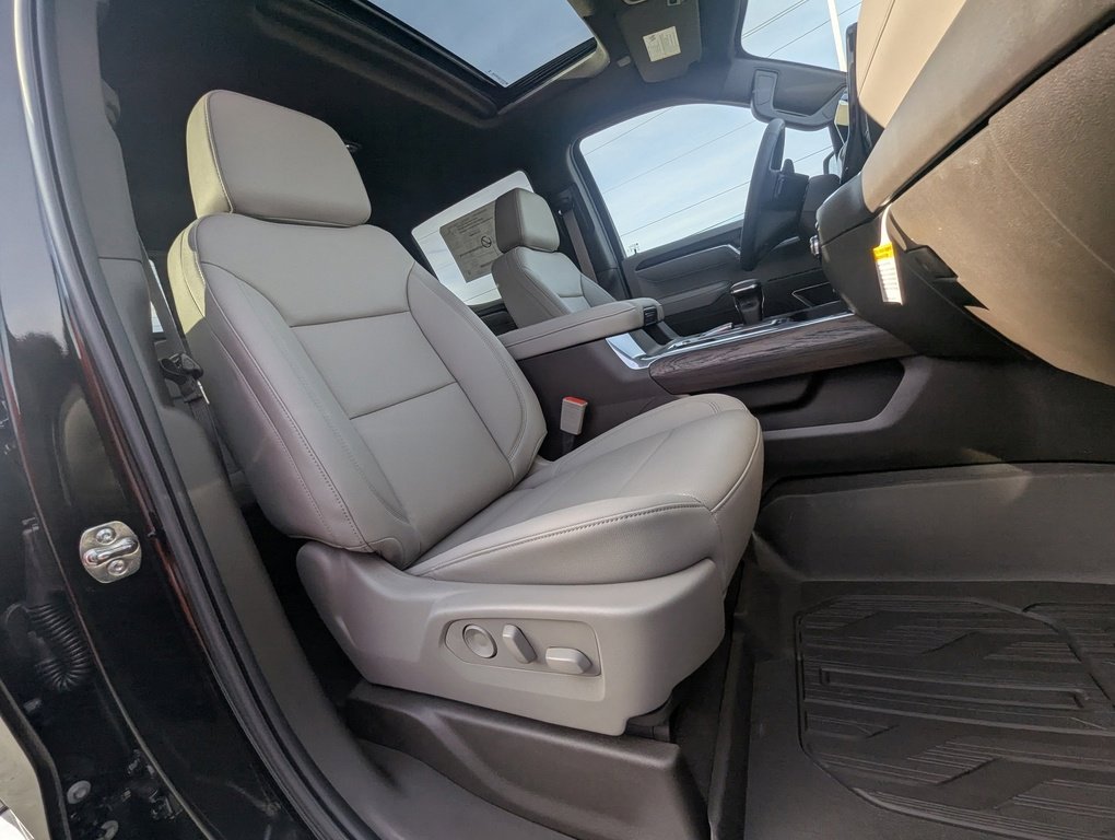 New 2026 GMC Sierra 1500 SLT w/ SLT Premium Package image 16