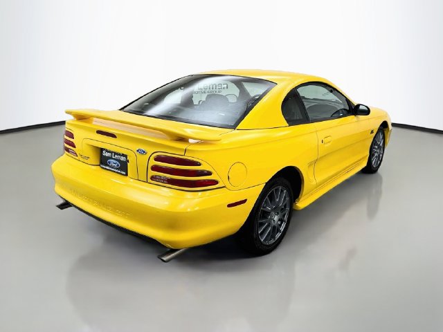 Used 1995 Ford Mustang GT RWD image 7