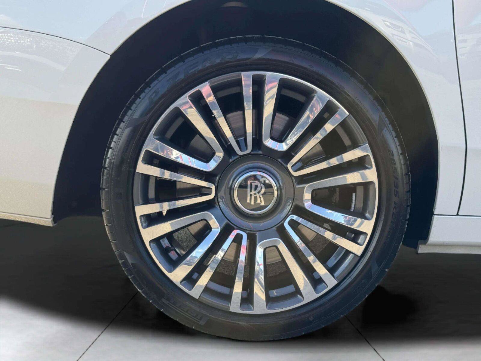 Used 2021 Rolls-Royce Ghost AWD/4WD image 67