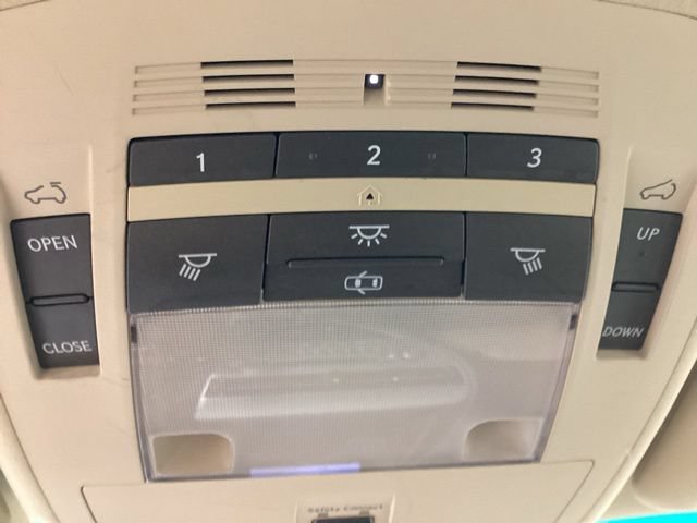 Used 2011 Lexus RX 350 AWD w/ Premium Pkg image 21