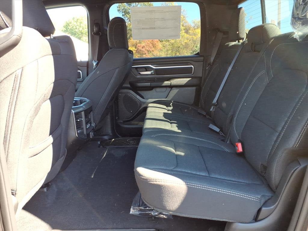 New 2026 RAM 1500 Big Horn AWD/4WD image 21