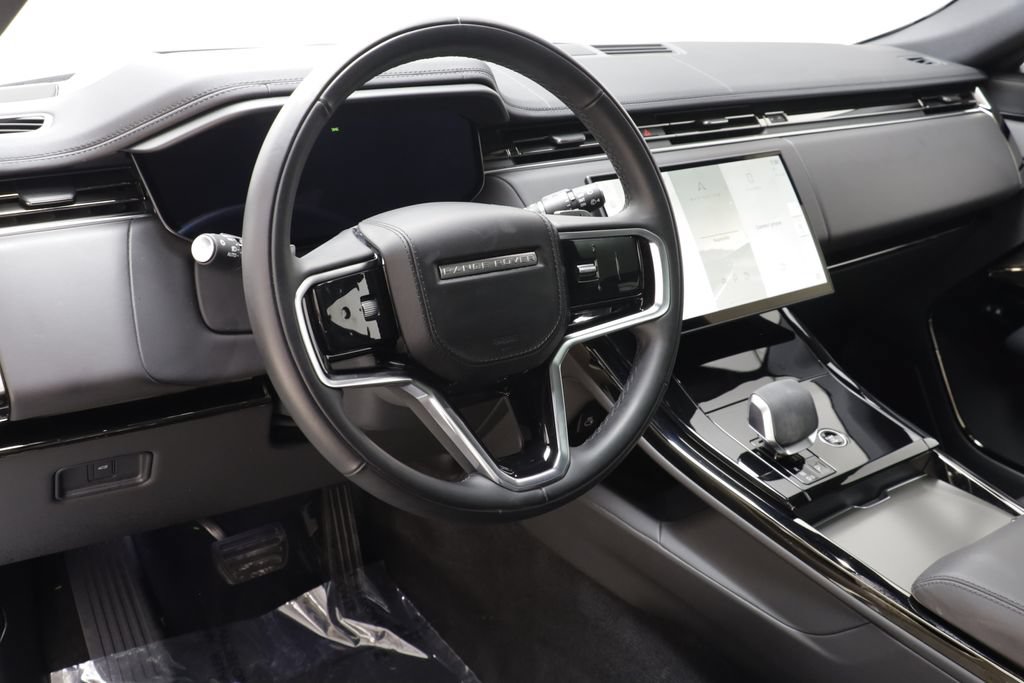 Certified 2025 Land Rover Range Rover Sport SE AWD/4WD image 7