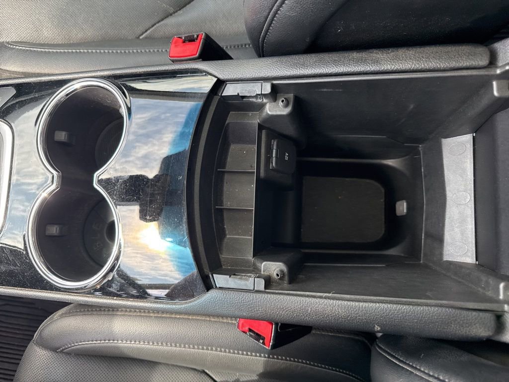 Used 2018 Ford Edge Titanium w/ Equipment Group 302A image 25