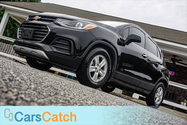 Used 2020 Chevrolet Trax LT w/ LT Convenience Package FWD image 4
