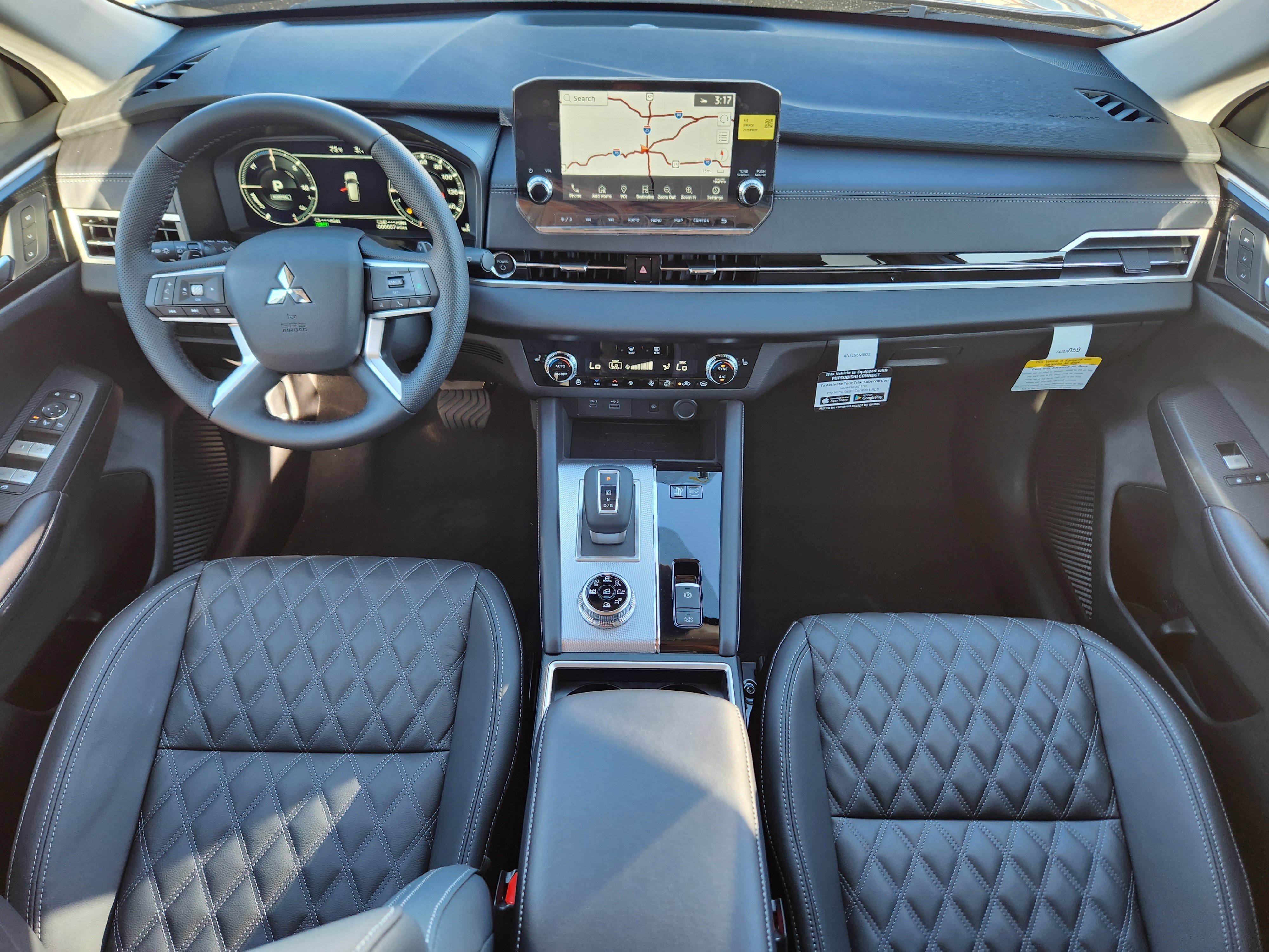 New 2025 Mitsubishi Outlander SEL image 22