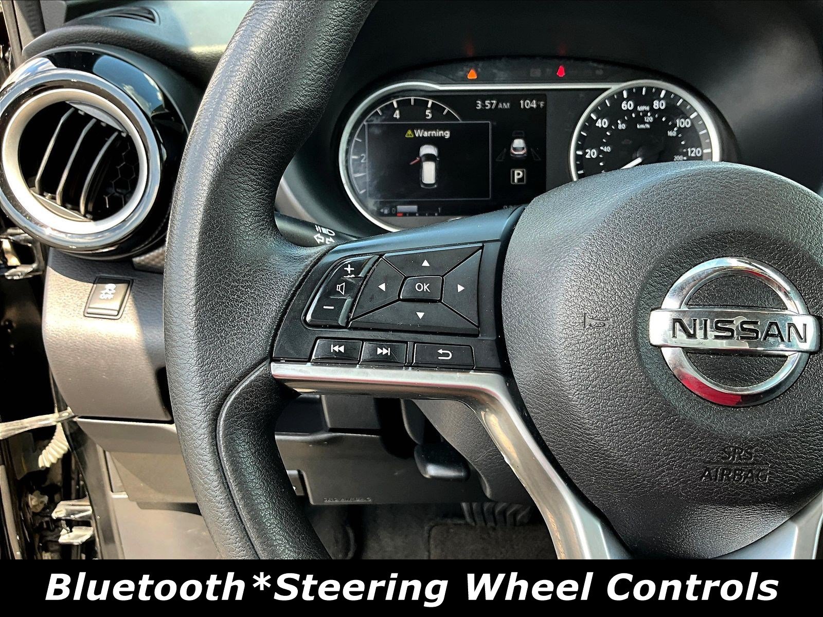 Used 2018 Nissan Kicks SV FWD image 10