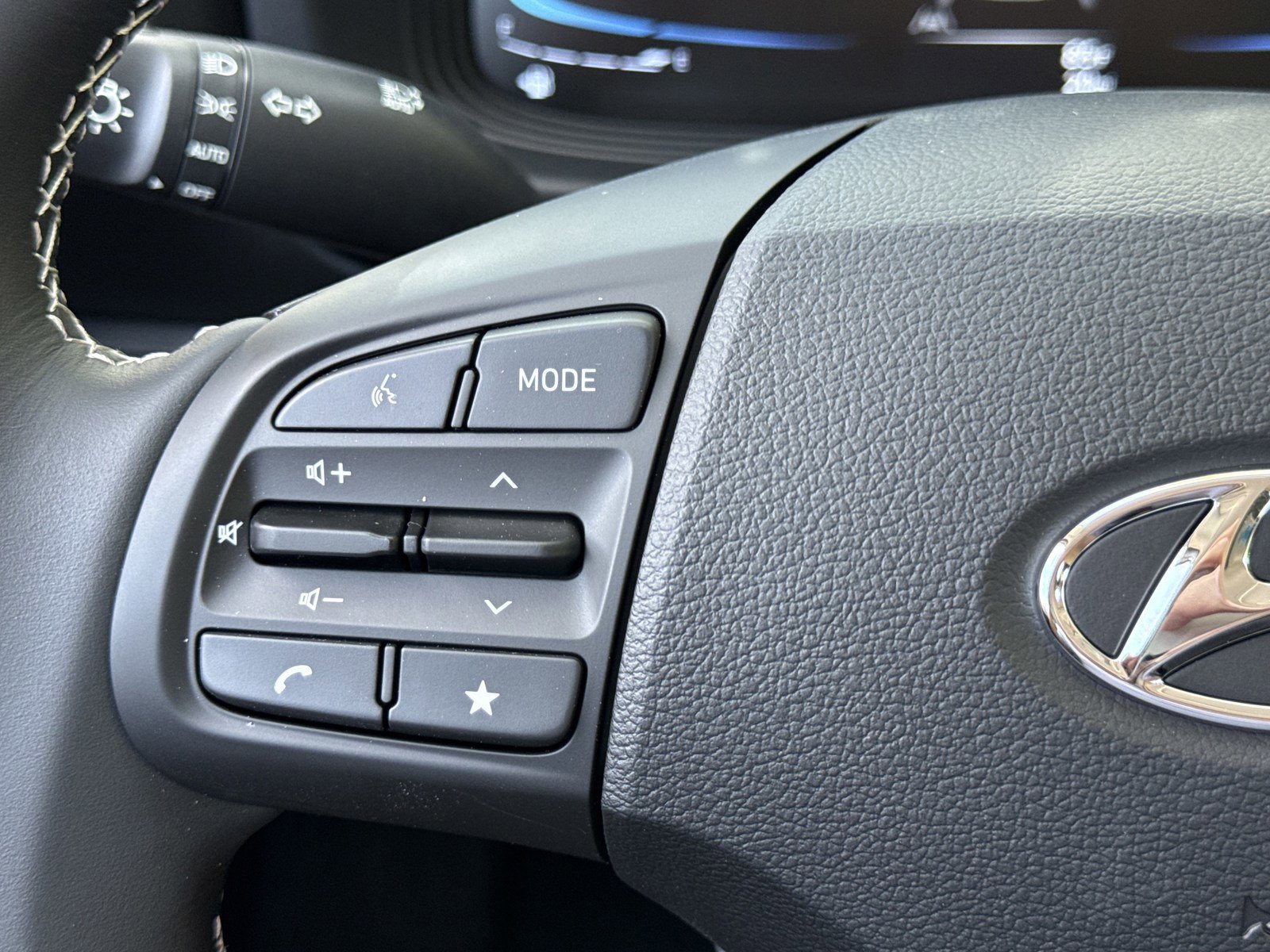 New 2026 Hyundai Venue SEL image 19