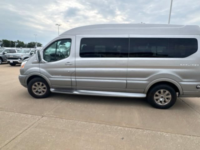 Used 2016 Ford Transit 150 148 Low Roof w/ Exterior Upgrade Package RWD image 6