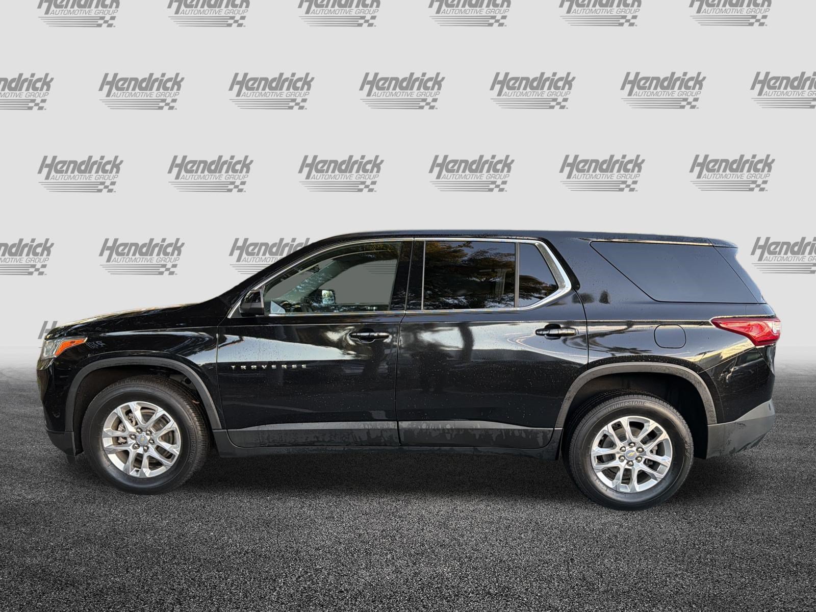 Used 2021 Chevrolet Traverse LS FWD image 6