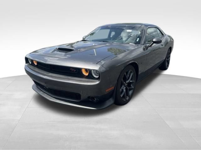 Used 2019 Dodge Challenger R/T w/ Driver Convenience Group RWD image 3
