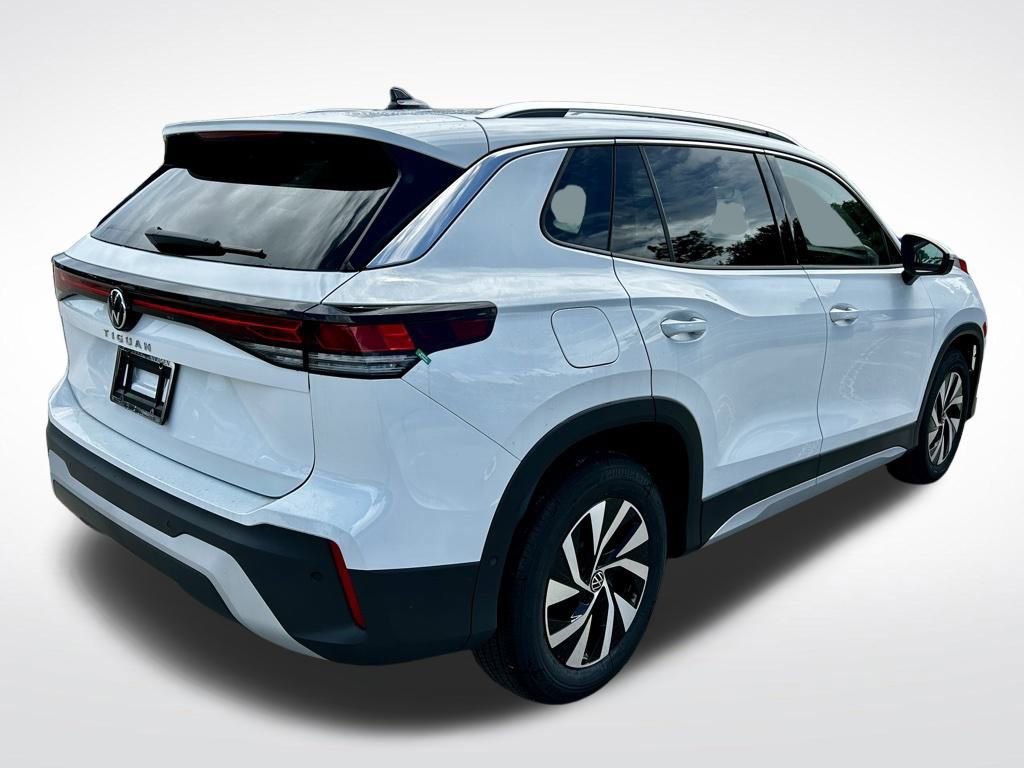 New 2025 Volkswagen Tiguan S image 6