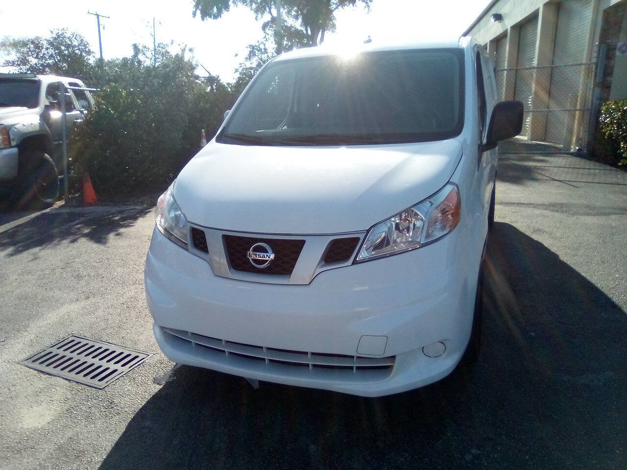 Used 2020 Nissan NV200 S image 2