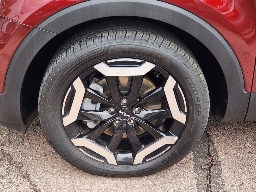 Certified 2024 Kia Telluride S w/ S Sunroof Package AWD/4WD image 10