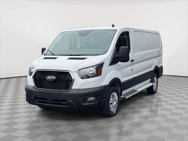 Used 2025 Ford Transit 250 Low Roof w/ Exterior Upgrade Package RWD image 3