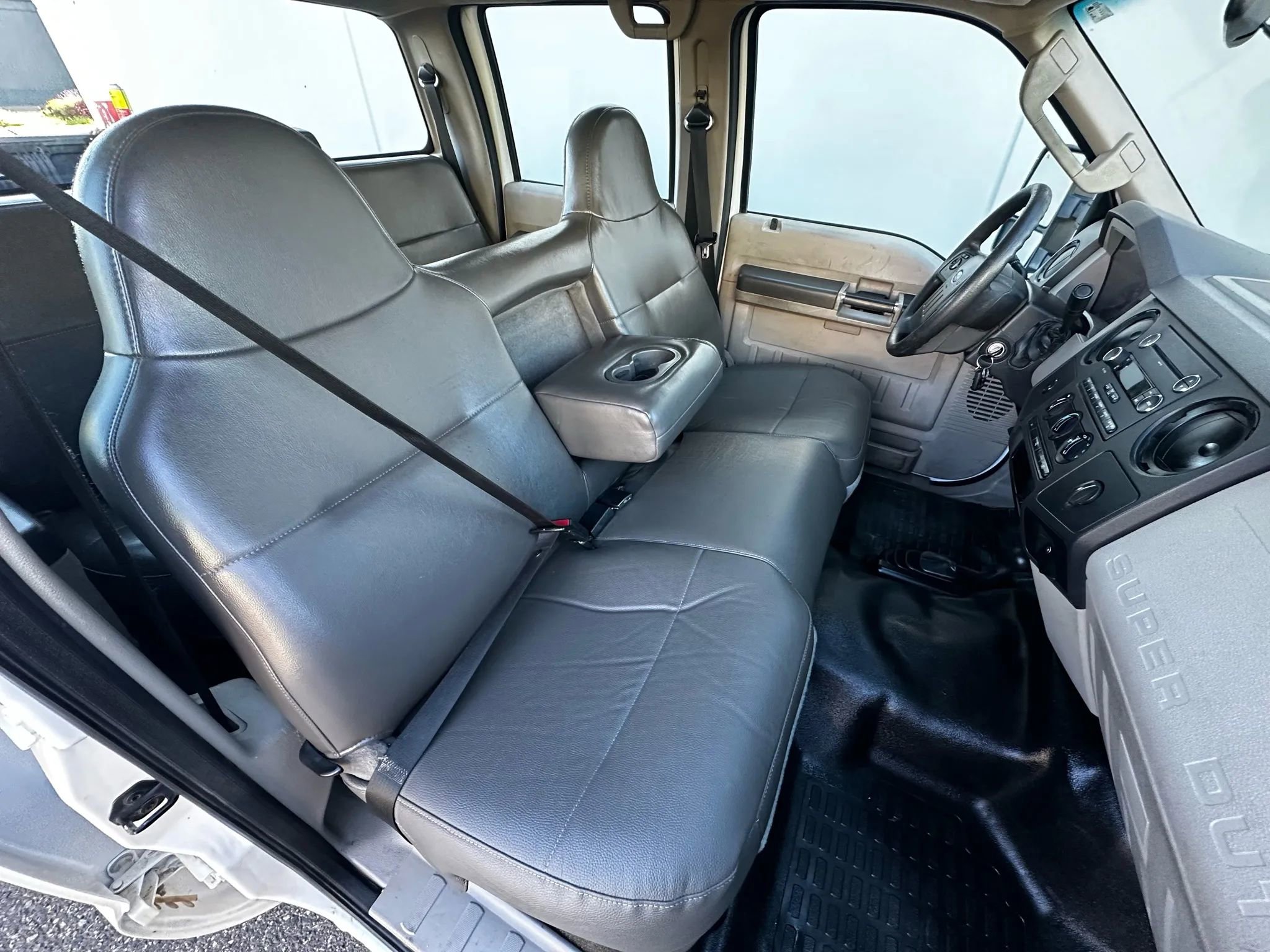 Used 2010 Ford F250 XL image 11