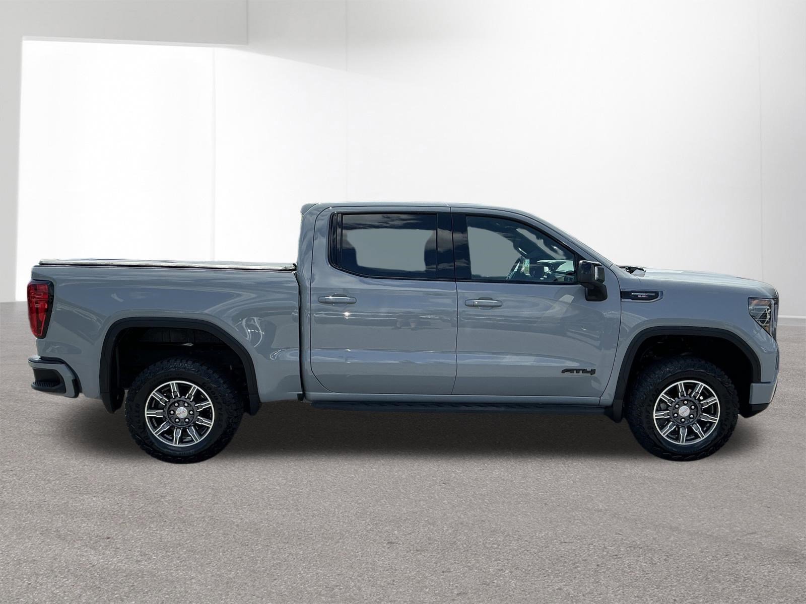 Used 2024 GMC Sierra 1500 AT4 w/ Technology Package AWD/4WD video 2