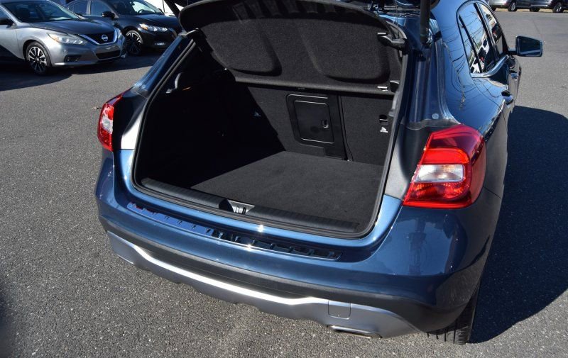 Used 2020 Mercedes-Benz GLA 250 4MATIC image 10