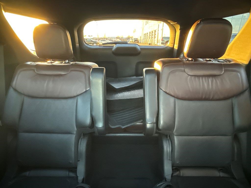 Used 2021 Ford Explorer Platinum w/ Equipment Group 601A image 20