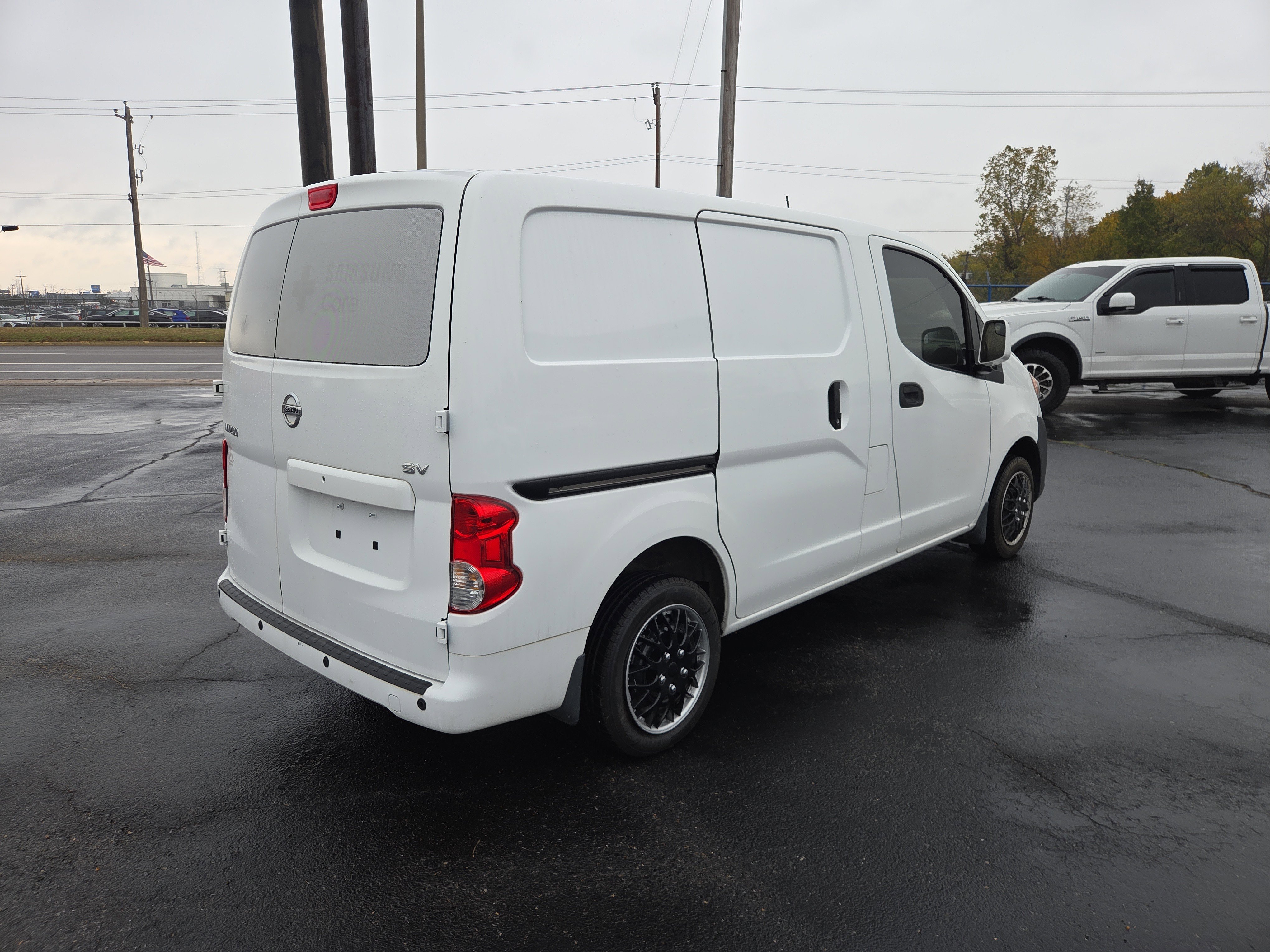 Used 2019 Nissan NV200 SV w/ Navigation Package FWD image 5