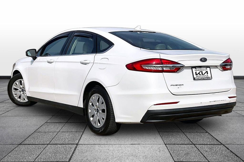 Used 2020 Ford Fusion S image 11