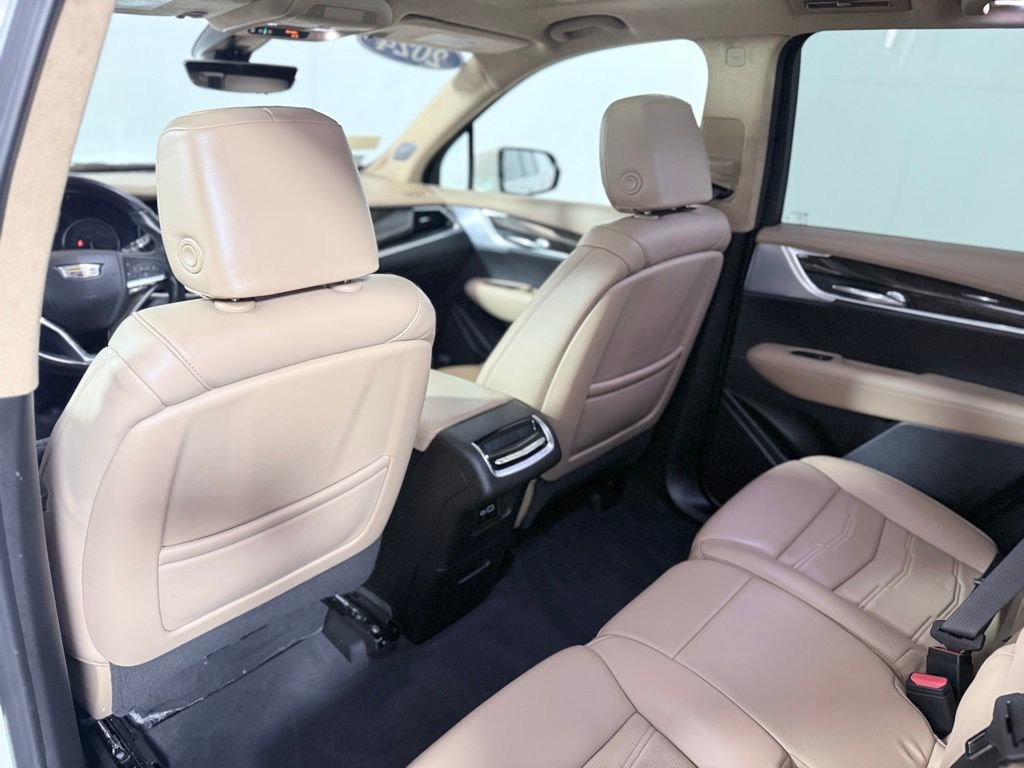 Used 2024 Cadillac XT6 Premium Luxury w/ Platinum Package image 21