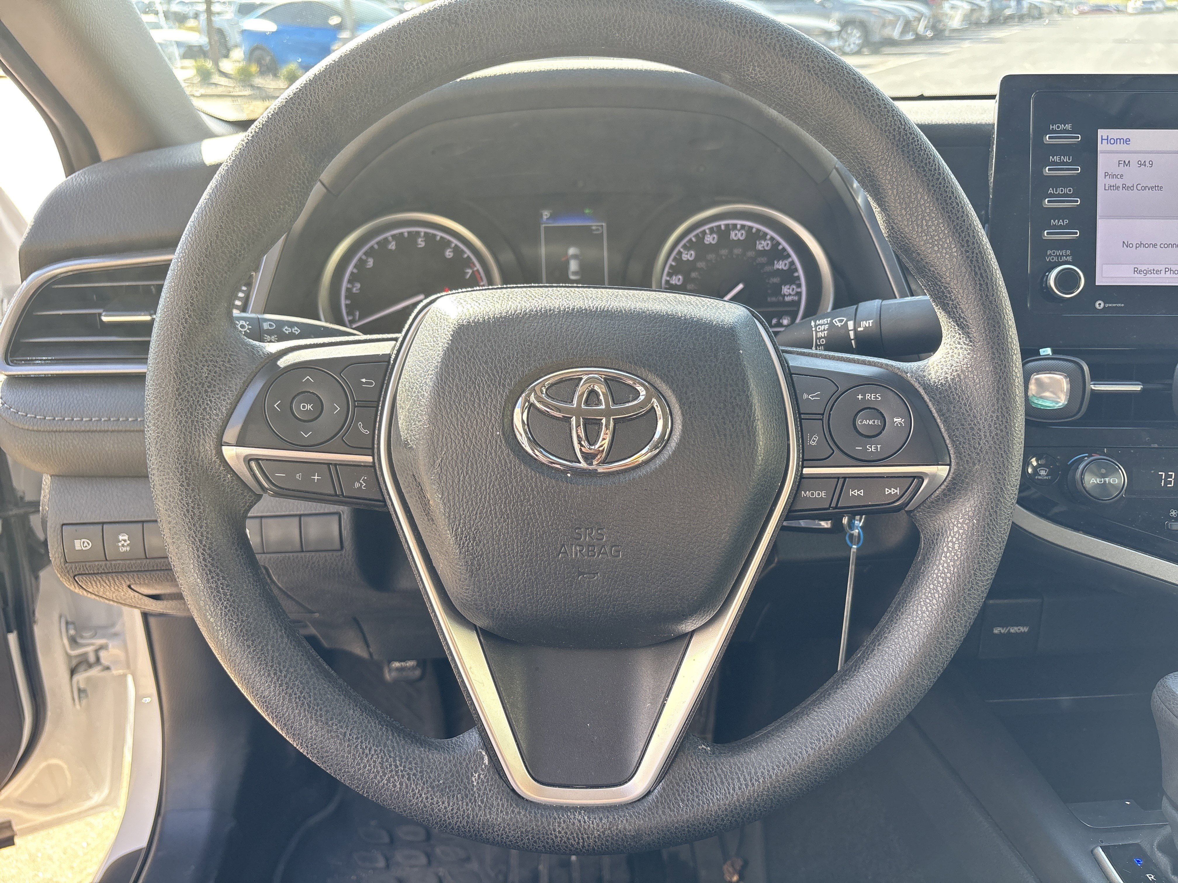 Used 2022 Toyota Camry LE image 18