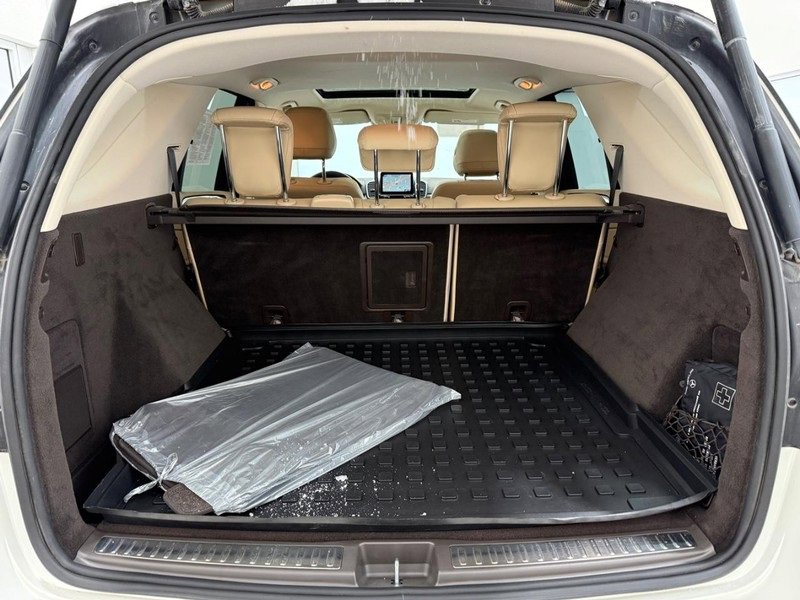 Used 2018 Mercedes-Benz GLE 350 4MATIC image 5