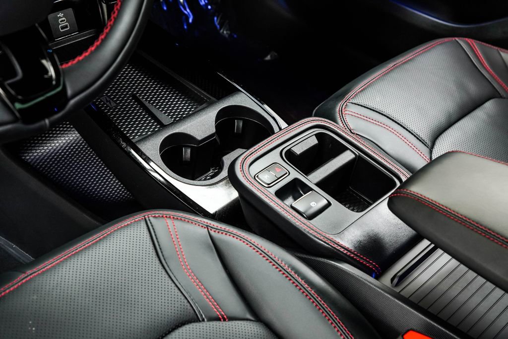 Used 2025 Ford Mustang Mach-E Premium w/ Sport Appearance Package AWD/4WD image 21