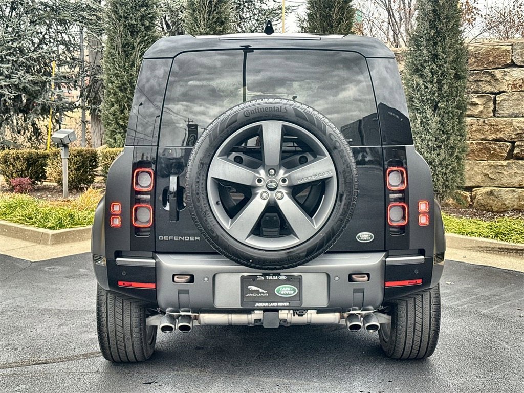 Used 2022 Land Rover Defender 110 V8 image 4