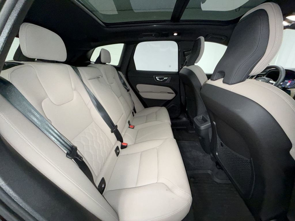 New 2026 Volvo XC60 B5 Plus w/ Protection Package Premier image 17