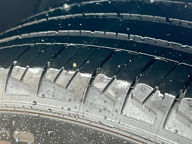 Used 2024 Chevrolet Equinox LT image 7